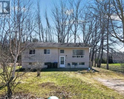 Property for Sale on 31 BECKETTS SIDE ROAD, Tay