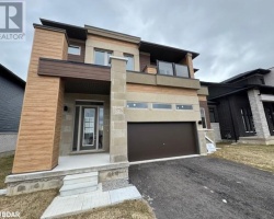Property for Sale on 3778 SUNBANK Crescent, 
