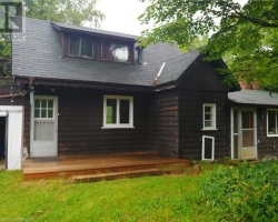 Cottage for Sale on Lynch Lake