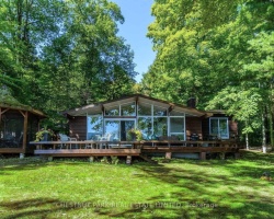 Cottage for Sale on Twelve Mile Lake