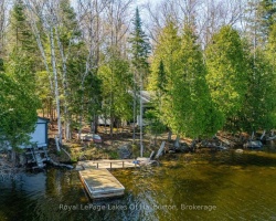 Cottage for Sale on Drag Lake
