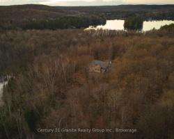 Cottage for Sale on Soyers Lake