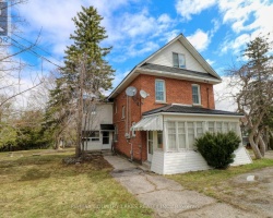 Property for Sale on 544 Simcoe Street, Brock (Beaverton)