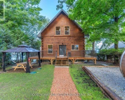 Cottage for Sale on Dalrymple-south Lake