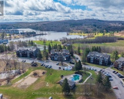 Cottage for Sale on Peninsula Lake
