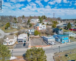 Property for Sale on 22 Bay Street, Parry Sound
