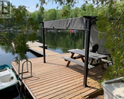 Cottage for Sale on Crystal Lake