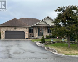 Property for Sale on 41 South Harbour Drive, Kawartha Lakes (Bobcaygeon)