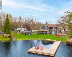 Cottage for Sale on Doe Lake