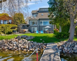 Cottage for Sale on Lake Scugog