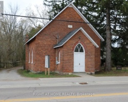 Property for Sale on 8144 HIGHWAY 93 HIGHWAY, Tiny
