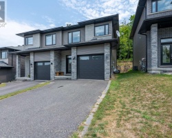 Property for Sale on 8 - 17 CASCADE LANE, 