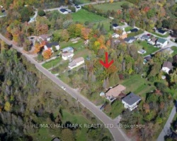 Cottage for Sale on Balsam Lake
