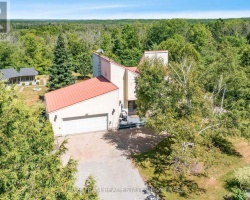 Property for Sale on 249 MEDONTE SIDEROAD 2, 