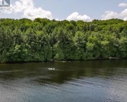Cottage for Sale on Rebecca Lake