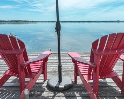 Cottage for Sale on Lake Couchiching