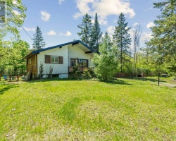 Cottage for Sale on Balsam Lake