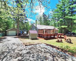 Cottage for Sale on Sturgeon Lake