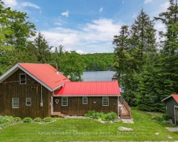 Cottage for Sale on Raven Lake