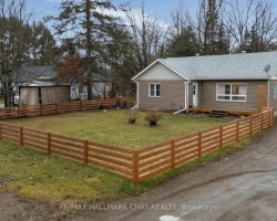 Property for Sale on 13045 Highway 35 Highway, Minden Hills (Minden)