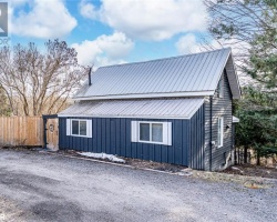 Property for Sale on 9866 COUNTY ROAD 93, Penetanguishene