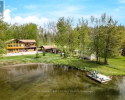 Cottage for Sale on Lake Simcoe