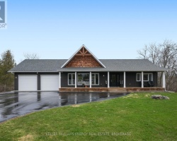 Property for Sale on 20 Lagoon Drive, Kawartha Lakes (Fenelon Falls)