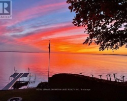 Cottage for Sale on Lake Simcoe