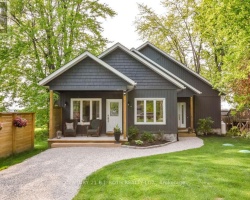 Cottage for Sale on Lake Couchiching