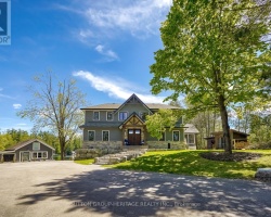 Cottage for Sale on Pigeon Lake