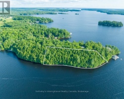 Cottage for Sale on Lake Muskoka