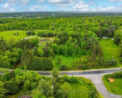 Property for Sale on 699 MOONSTONE ROAD E, 