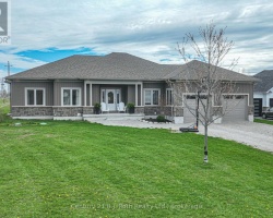 Property for Sale on 3 BREANNA BOULEVARD, Oro-Medonte (Prices Corners)
