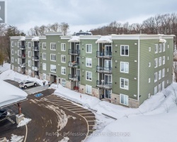 Property for Sale on 402 391 James Street W, Gravenhurst (Muskoka (S))