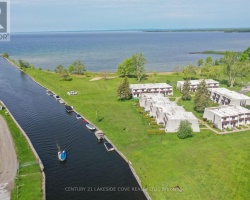 Cottage for Sale on Lake Simcoe