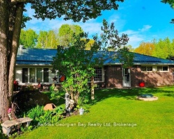 Property for Sale on 295 DUCK BAY ROAD, 