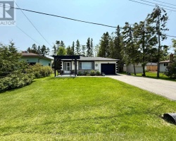 Cottage for Sale on Lake Simcoe