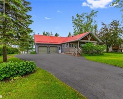 Cottage for Sale on Dalrymple Lake