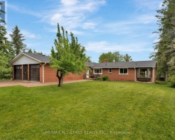 Cottage for Sale on Lake Scugog