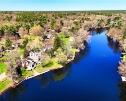 Cottage for Sale on Severn Lake