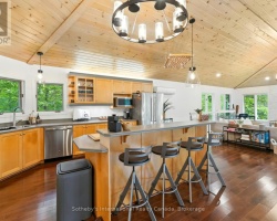 Cottage for Sale on Kahshe Lake