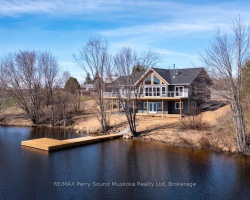 Cottage for Sale on Manitouwabing Lake