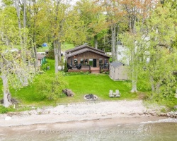 Cottage for Sale on Lake Simcoe