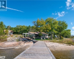 Cottage for Sale on Georgian Bay