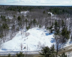 Property for Sale on 408 South Bay Road, Georgian Bay (Baxter)