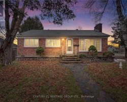 Property for Sale on 36 ARGYLE AVENUE, Orillia