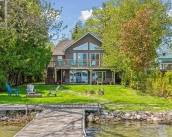 Cottage for Sale on Lake Couchiching