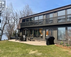 Cottage for Sale on Lake Simcoe