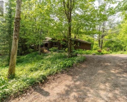 Property for Sale on 1099 PETERSON ROAD, Bracebridge (Draper)
