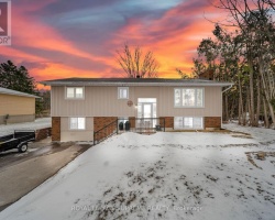 Property for Sale on 8740 12 Highway, Oro-Medonte